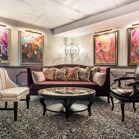 Cambria Hotel New Orleans Downtown Warehouse District Екстериор снимка