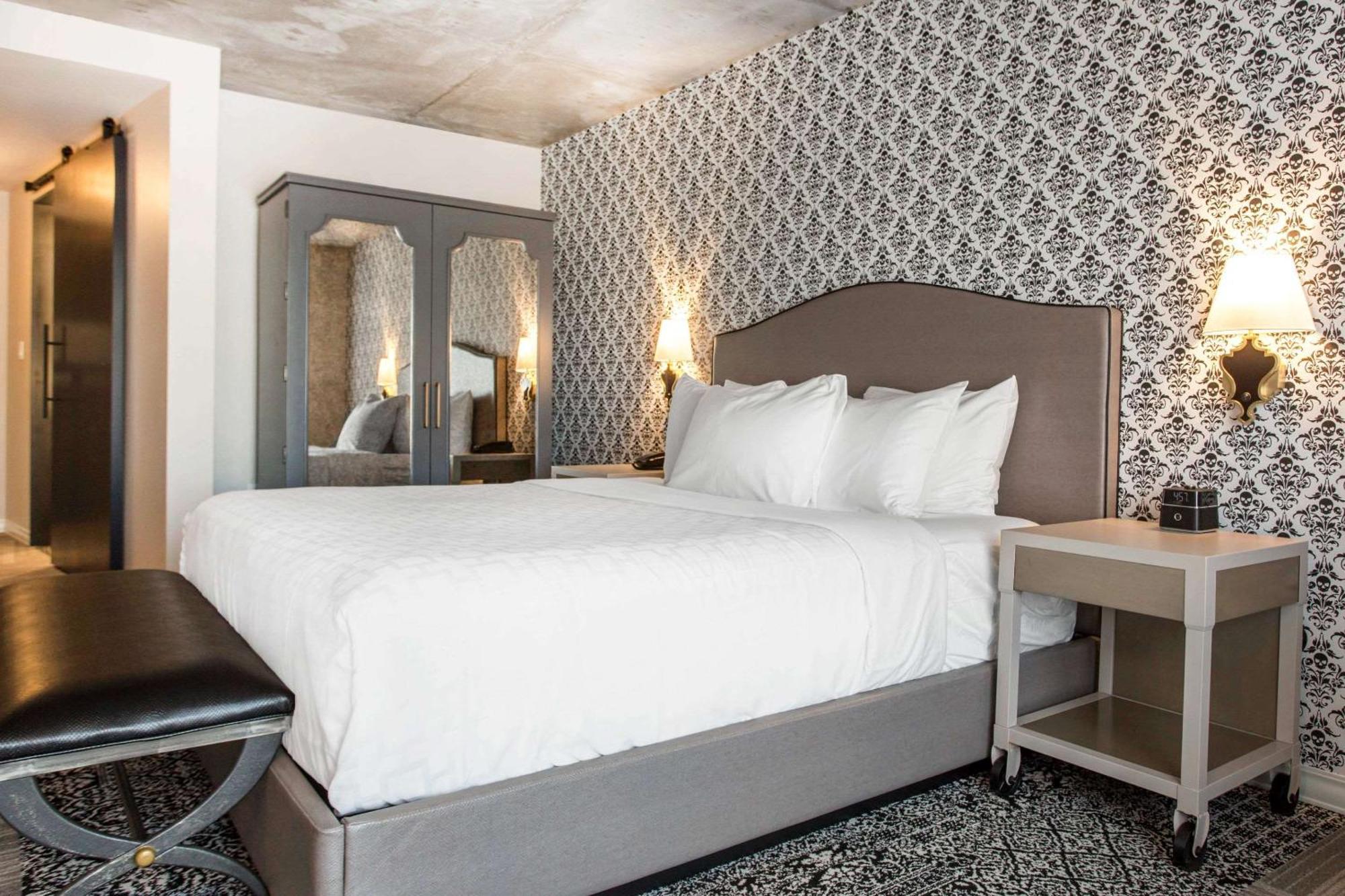 Cambria Hotel New Orleans Downtown Warehouse District Екстериор снимка