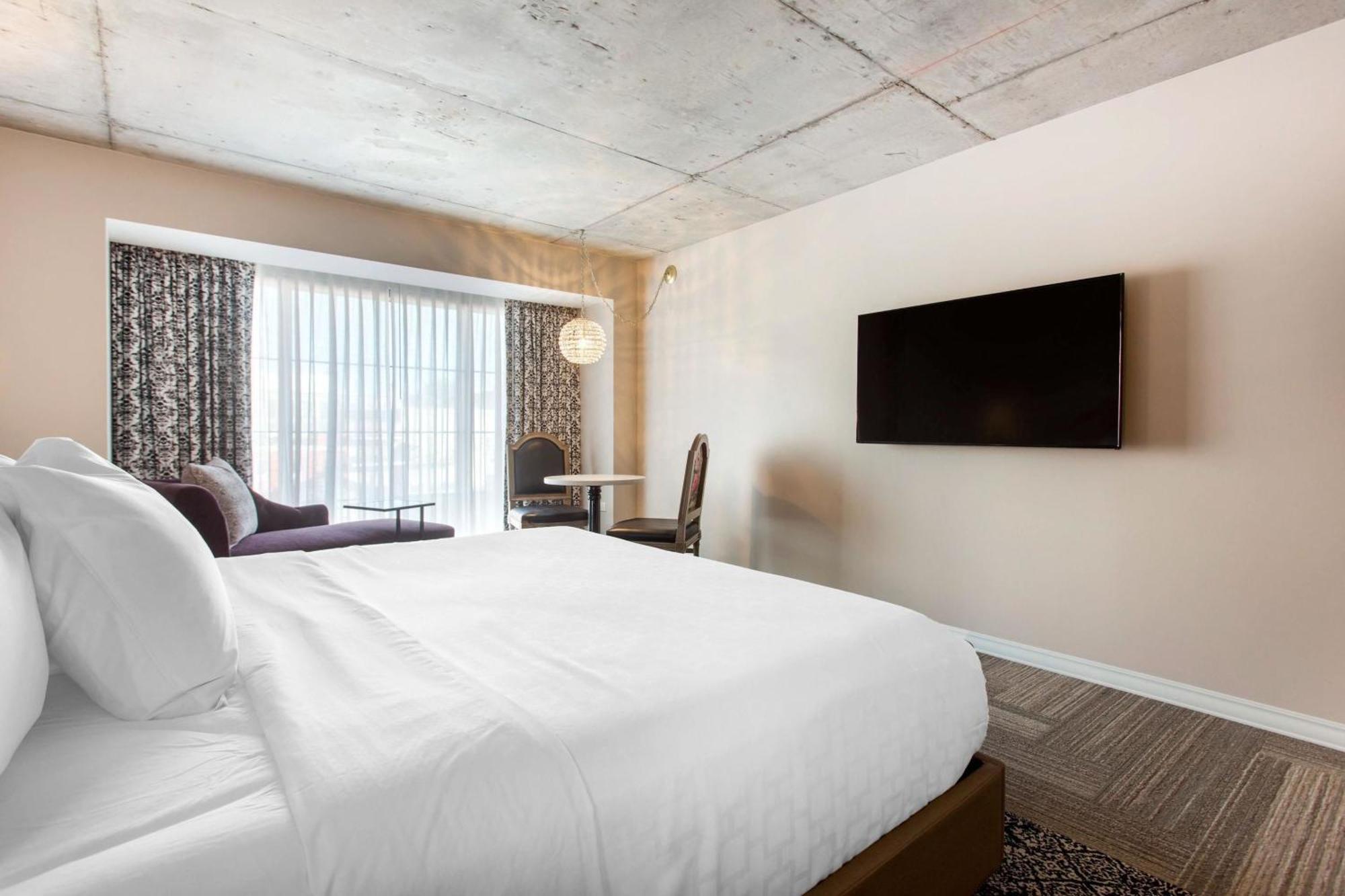Cambria Hotel New Orleans Downtown Warehouse District Екстериор снимка