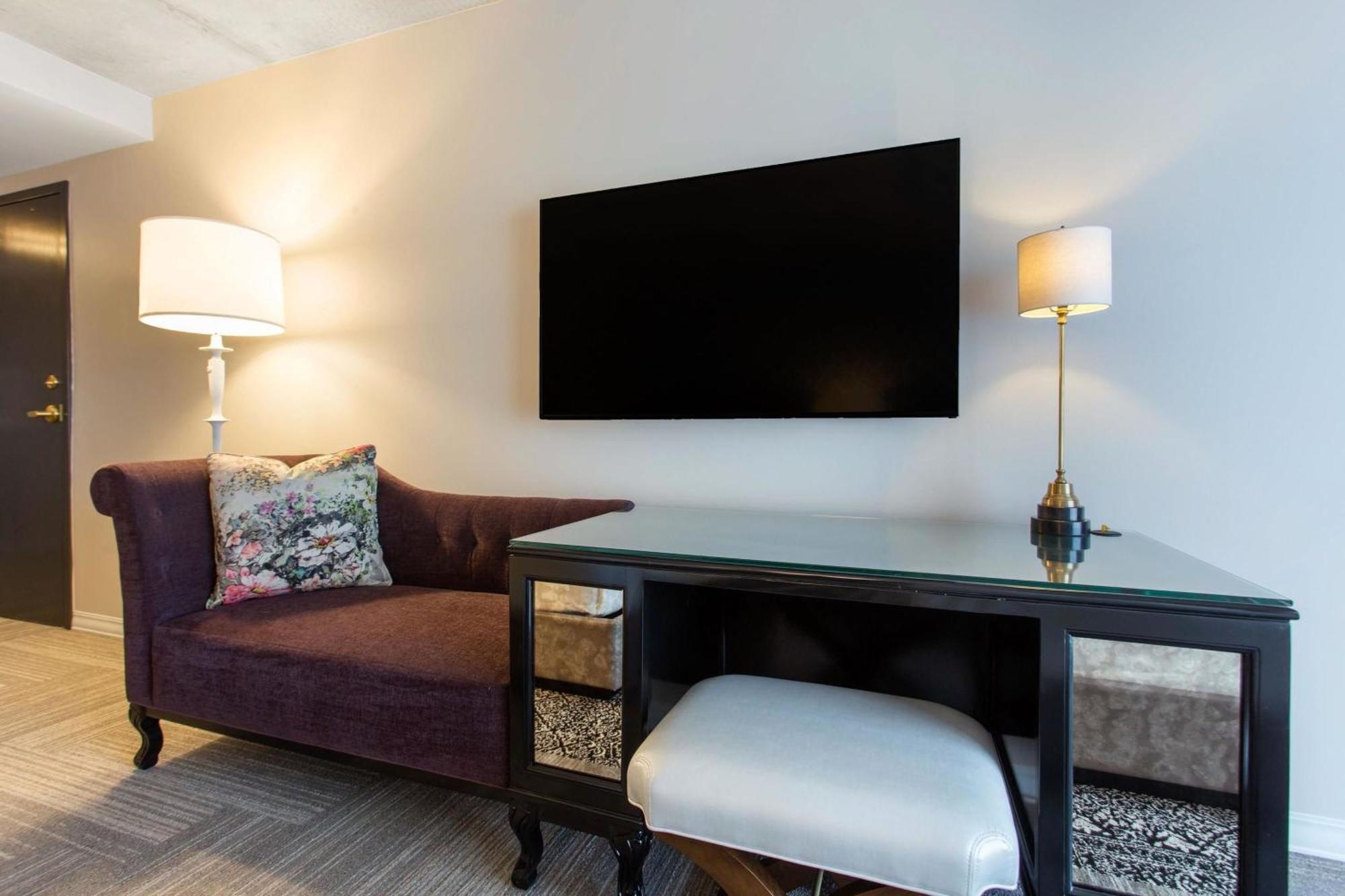 Cambria Hotel New Orleans Downtown Warehouse District Екстериор снимка